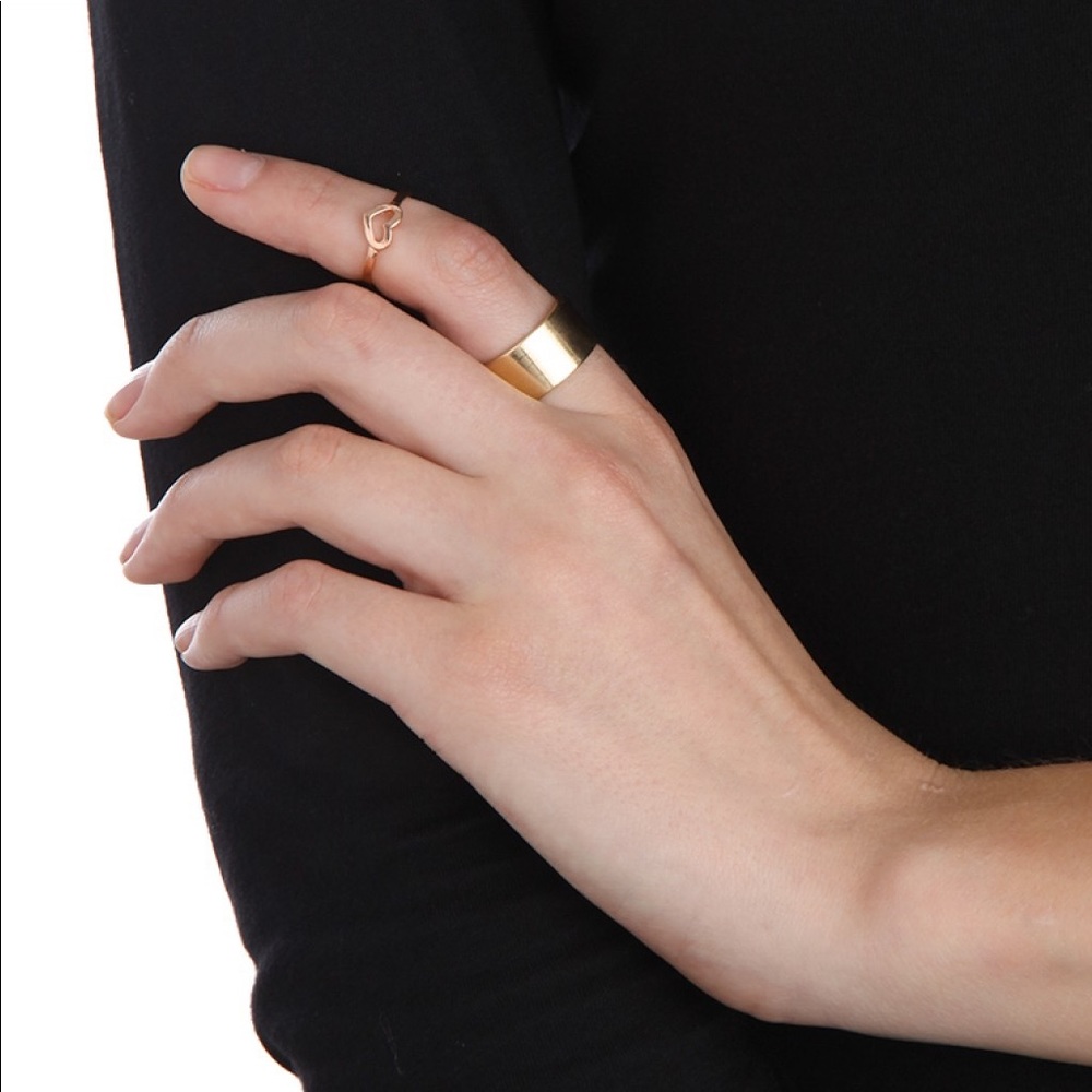 BaubleBar ring